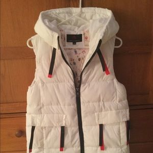 Puffy vest
